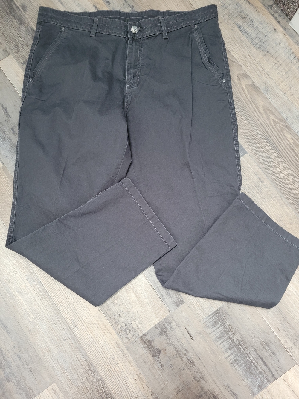 Mens Dark Gray Swiss Tech Size 38x30 Cargo Utility Outdoor Pants